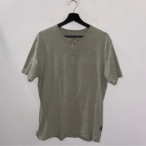 Patagonia Squeaky Clean Henley Tee Short Sleeve Organic Cotton Green Medium
